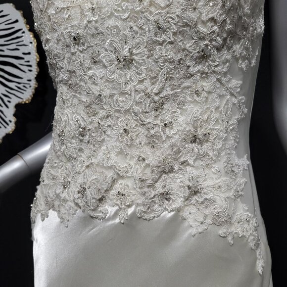 NWT~$1550~SOPHIA TOLLI~8/10~IVORY LACE EMBROIDERED EMBELLISHED WEDDING DRESS - Picture 12 of 16